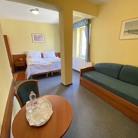 Hotel Tisza Alfa